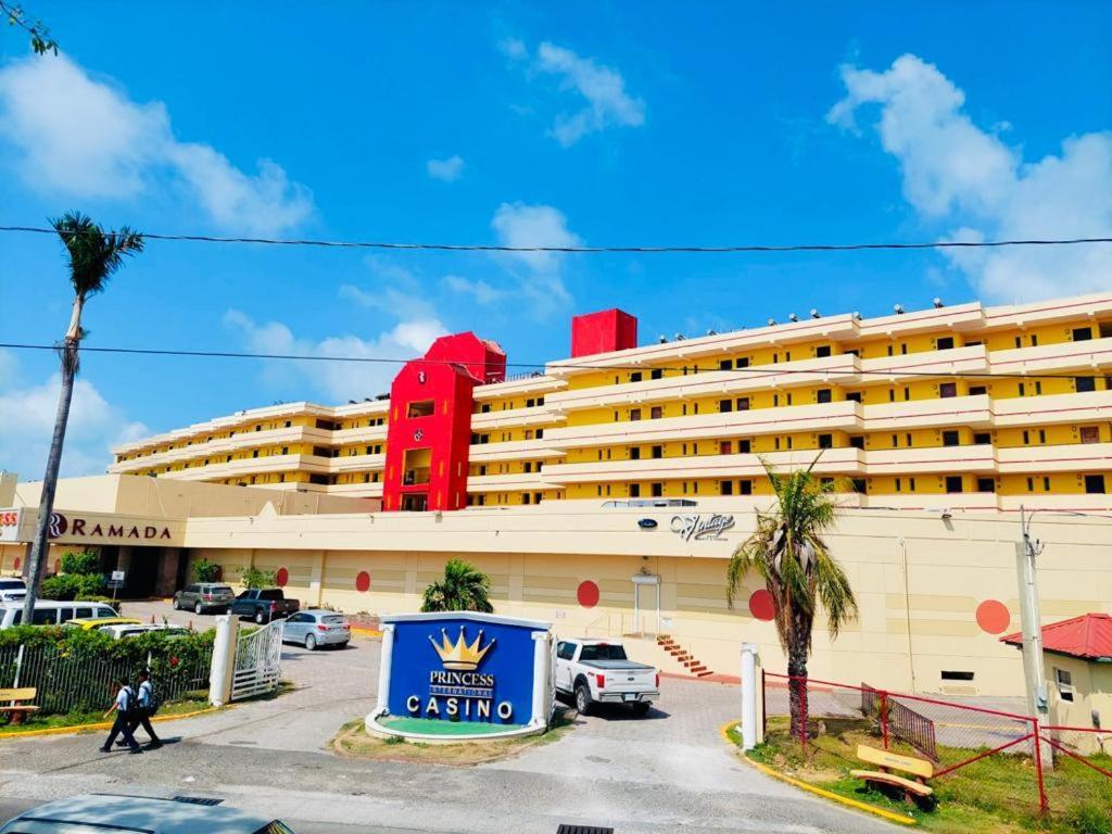 Ramada By Wyndham Princess Belize City Hotel Exterior photo